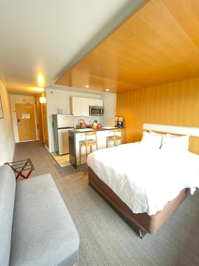 West Wing Hotel, Ascend Hotel Collection Tampa Extérieur photo