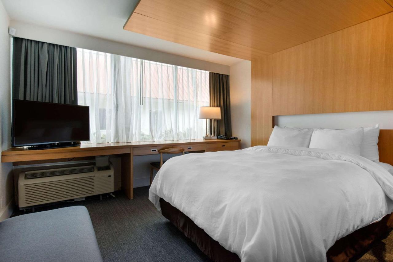 West Wing Hotel, Ascend Hotel Collection Tampa Extérieur photo